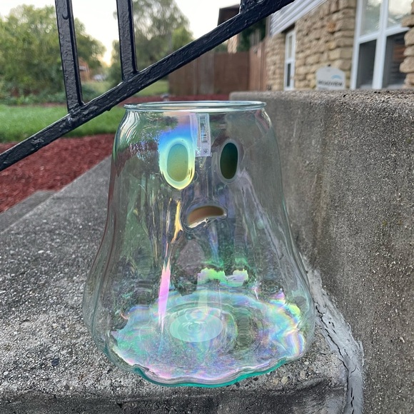 NEW 2024 Walmart Iridescent Ghost Plastic Candy Holder – Halloween l Poshmark - Picture 2 of 3